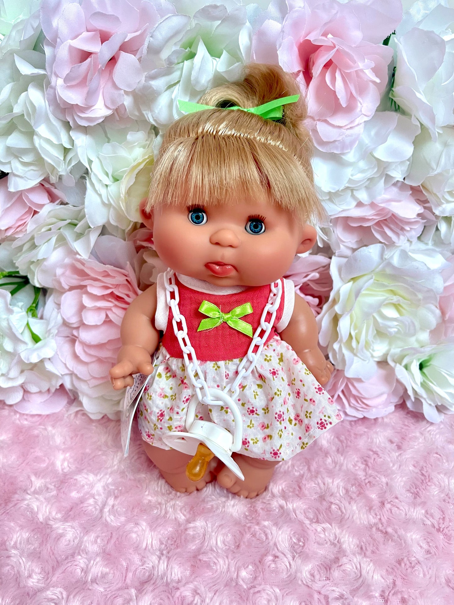 Special Funtastic Doll 8