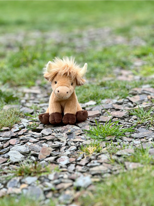 Charlie Bears Cuddle Cub Highland Cow